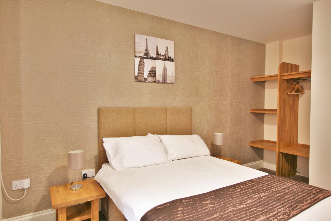 Central Studios Gloucester Place By Roomsbooked チェルトナム エクステリア 写真